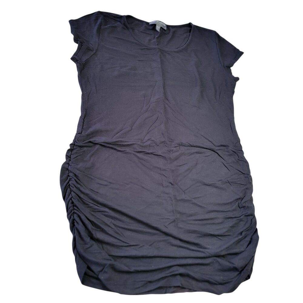 A Pea in the Pod black materrnity shirt Size Large Ruching on side